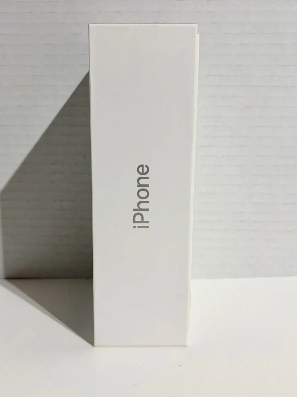 BOX ONLY EMPTY Apple IPhone 7 Box 32GB Silver Original Genuine